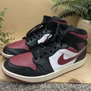 Jordan 1 SE Mid Bred Toe Leather Mens Size 10.5 Basketball Shoes OG BOX